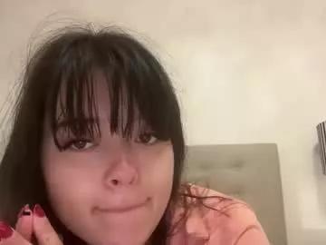 sarah_heart_aus model from Chaturbate